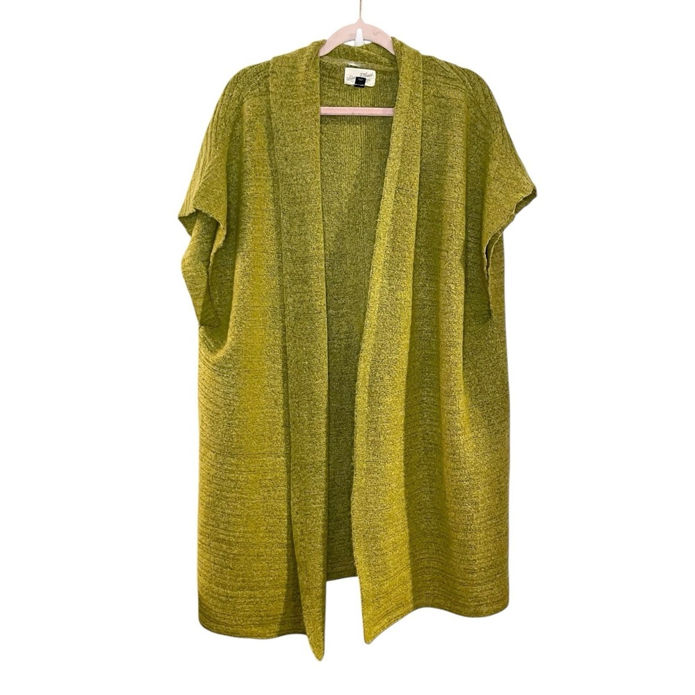 Universal Thread Womens Green Knitted Sleeveless Cardigan Sweater Size OSFM